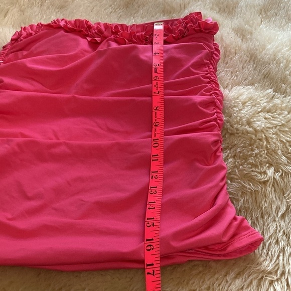 Hot pink swim top size M - Picture 8 of 9